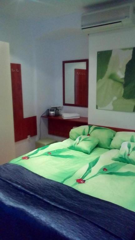 Vila Zlata Apartment Punat Exterior foto